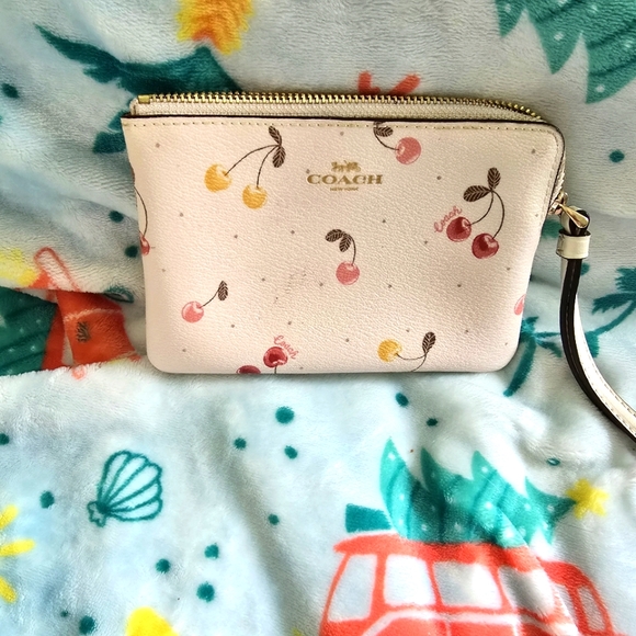 Coach Cream Cherry Print Wristlet - Picture 1 of 2